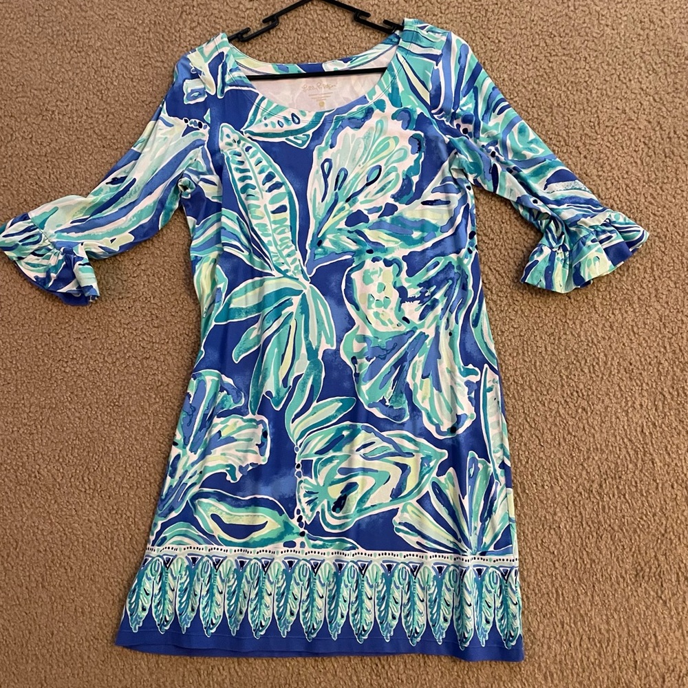 Lilly Pulitzer dress - beautiful and comfy